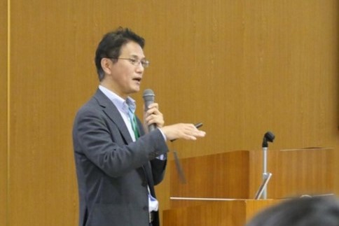 Prof. H. Ohkita (Kyoto)
