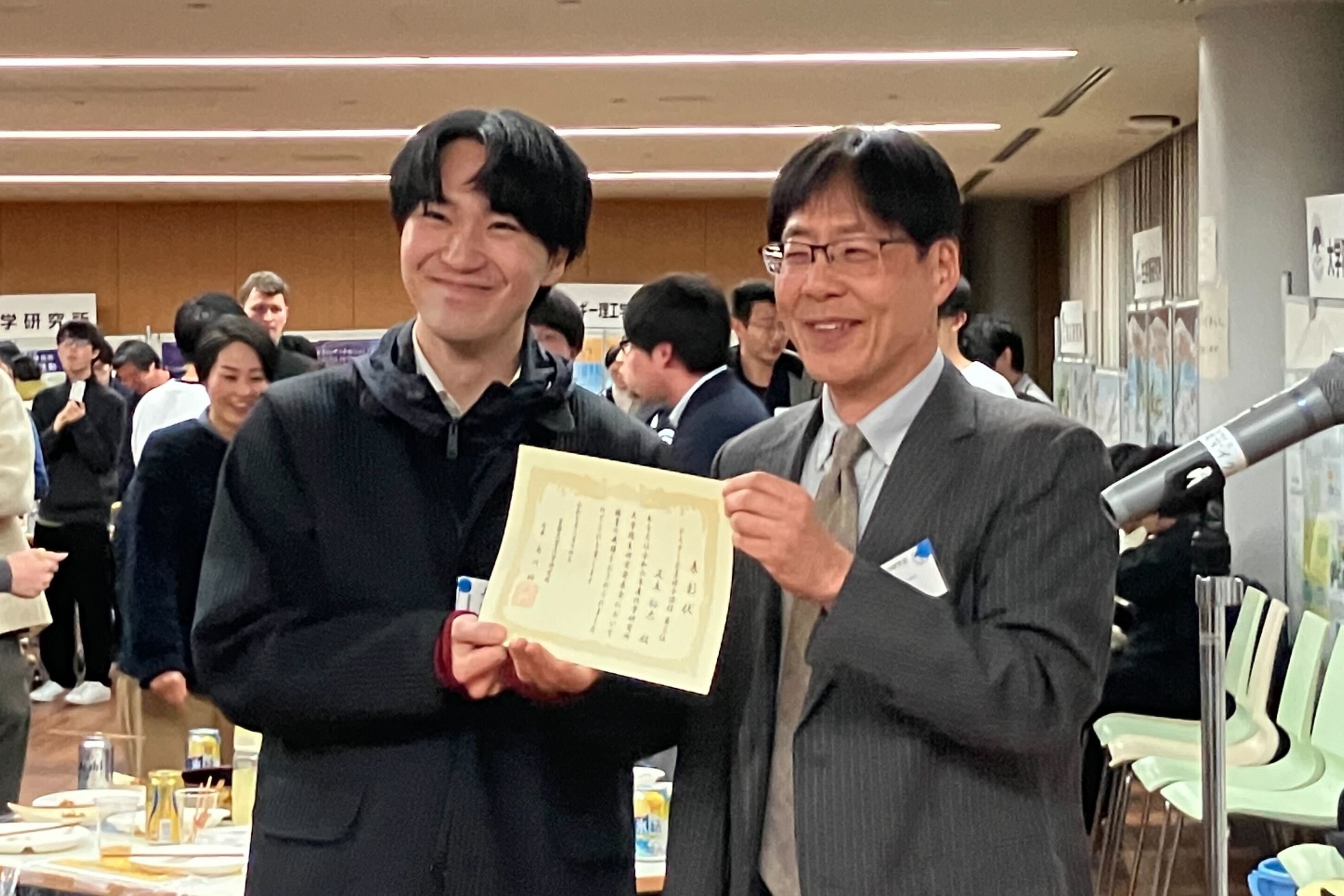 足立 裕太